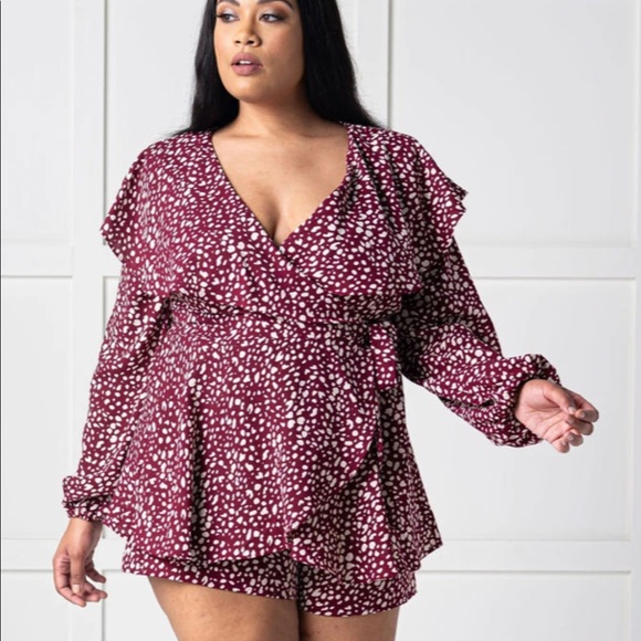 J. Brooks Boutique Romper pretty Wine color size 1X - Picture 4 of 4